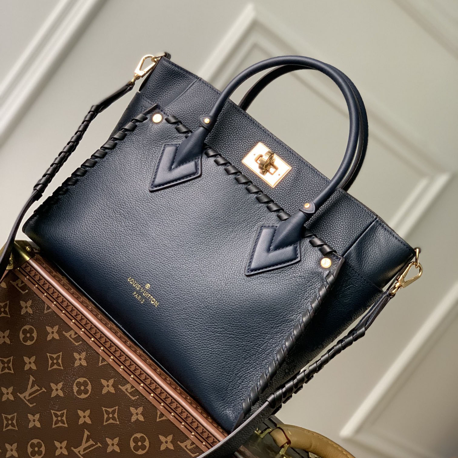 LV Top Handle Bags - Click Image to Close